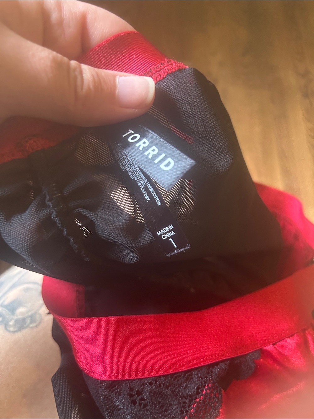 Torrid size 1 Red and Black Satin Lace Garter Briefs - Picture 4 of 4